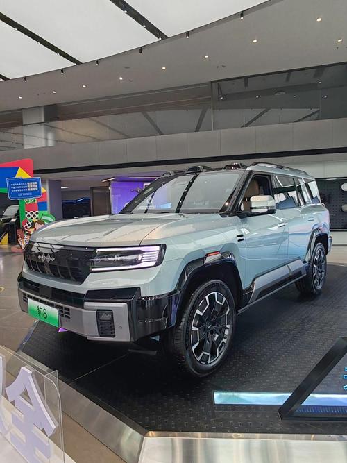 佛山禅城区云全南企业管理咨询比亚迪方程豹硬派越野的爆款，英菲尼迪35周年与你共成长